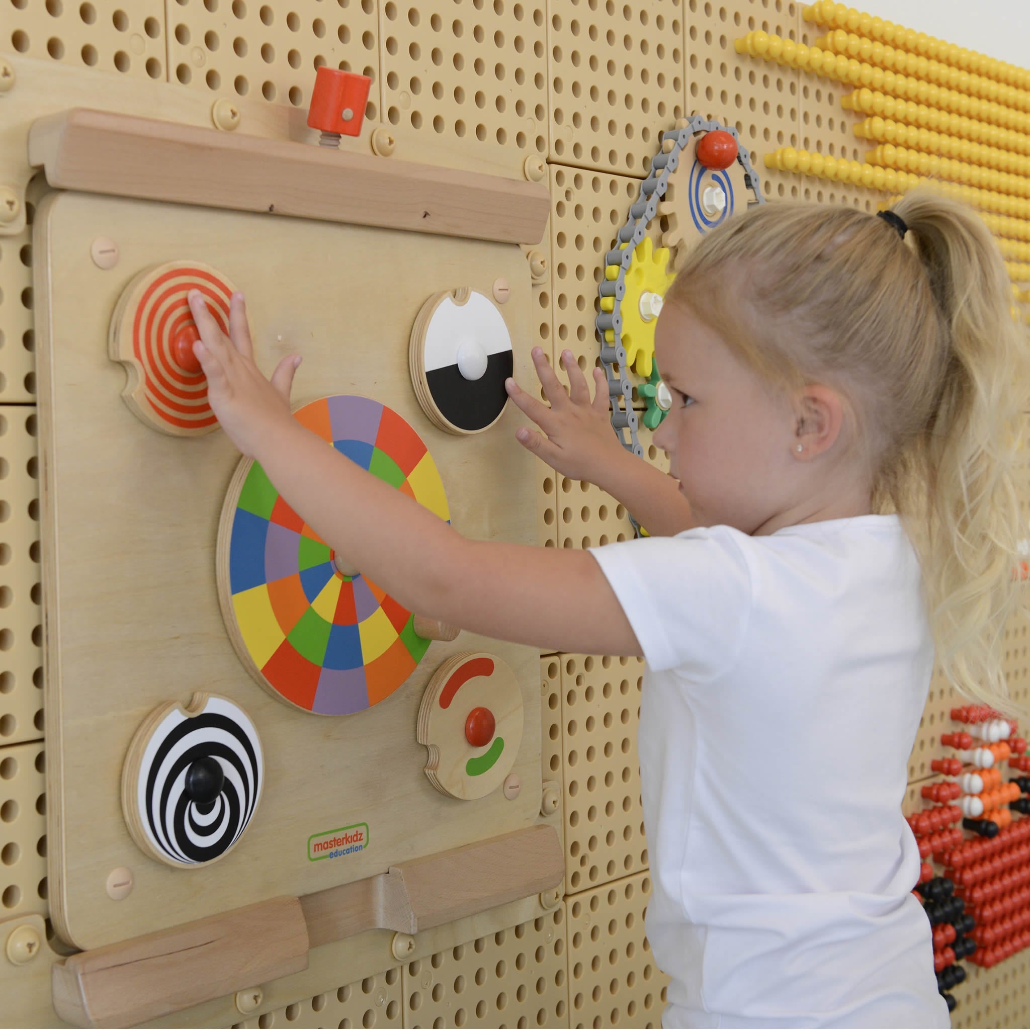 Masterkidz Wall Elements - Spinning Wheels