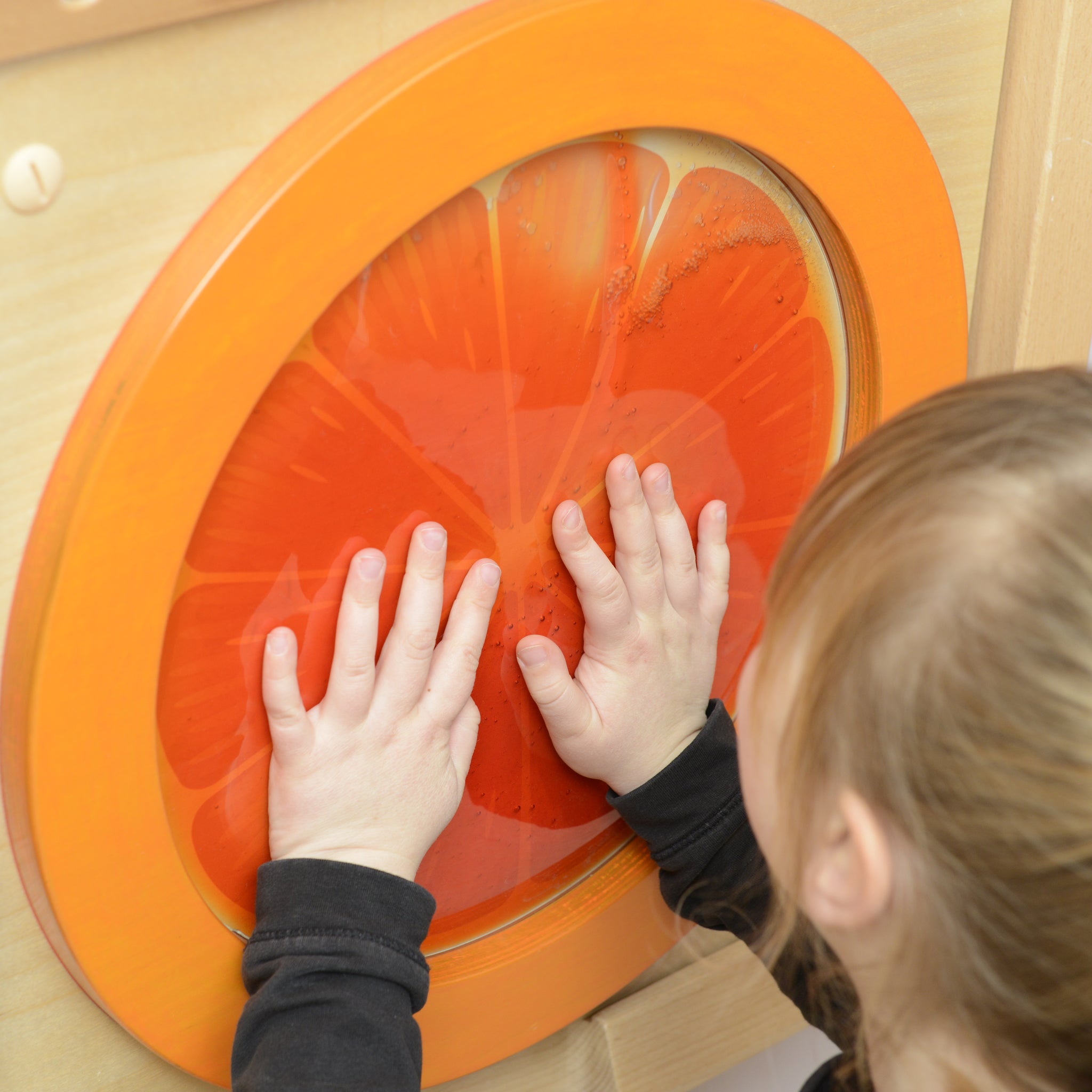 Masterkidz Wall Element - Squashy Sensory Training Orange Slice